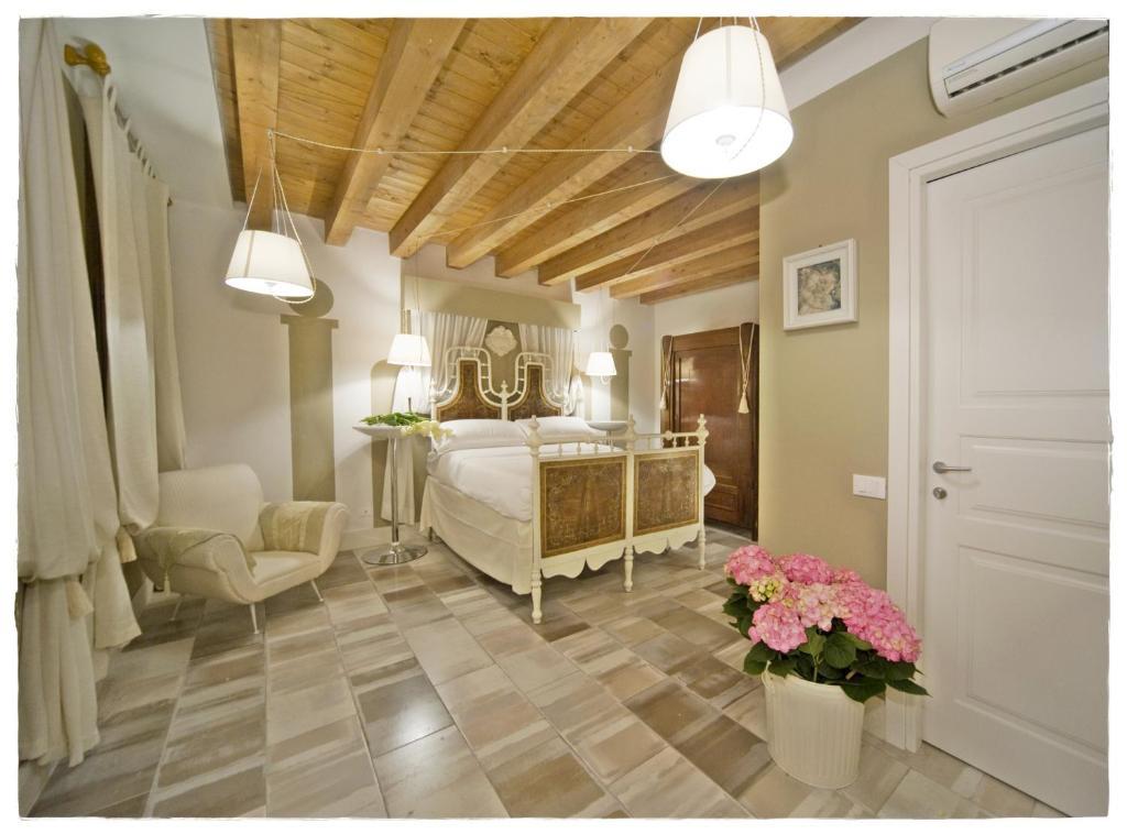 The Place Cagliari Quarto foto